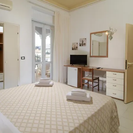 Continental Hotel 3*