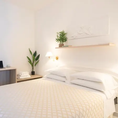 Hotel Continental Cattolica