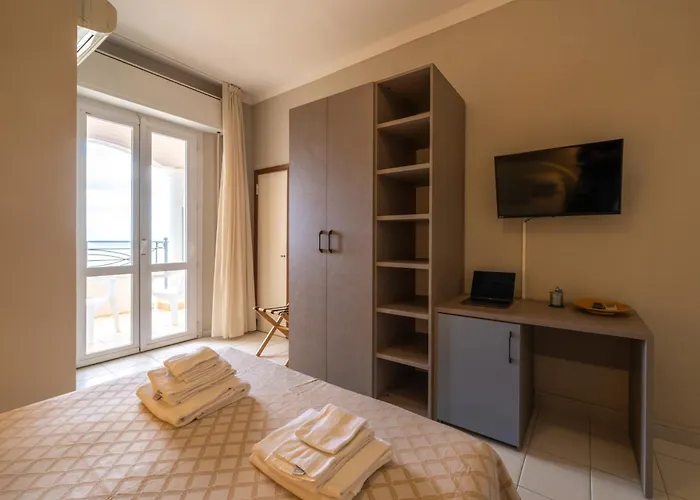 Continental كاتوليكا