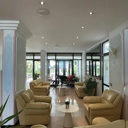 מלון Continental קאטוליקה