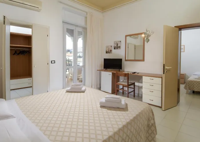 Continental Hotel 3*